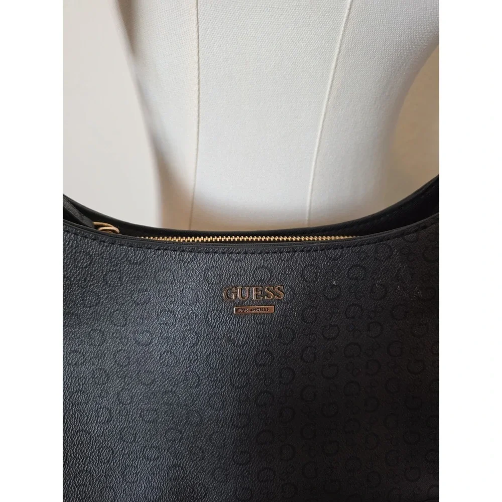 GUESS logo print hobo shoulder bag (2/19) Weekend Girliecore